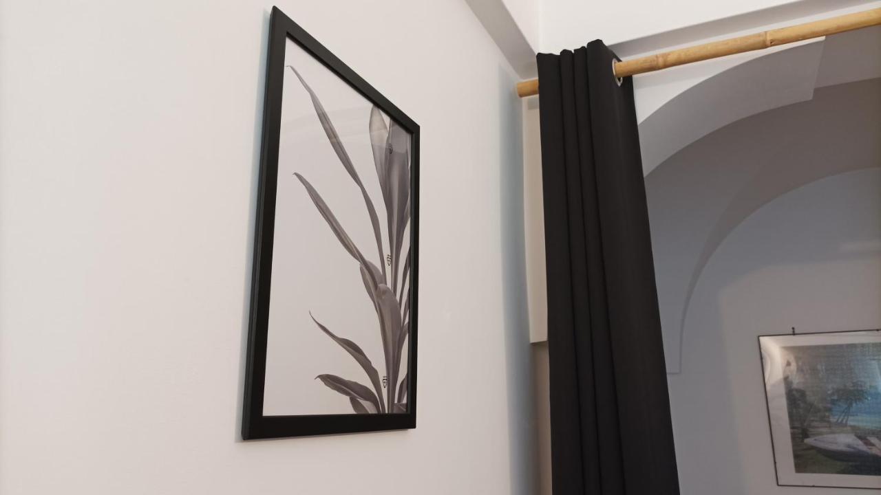 Miniecocasa Ottocentesca In Zona Free-Parking Ed Ecoclimatizzata Villa Ostuni Dış mekan fotoğraf