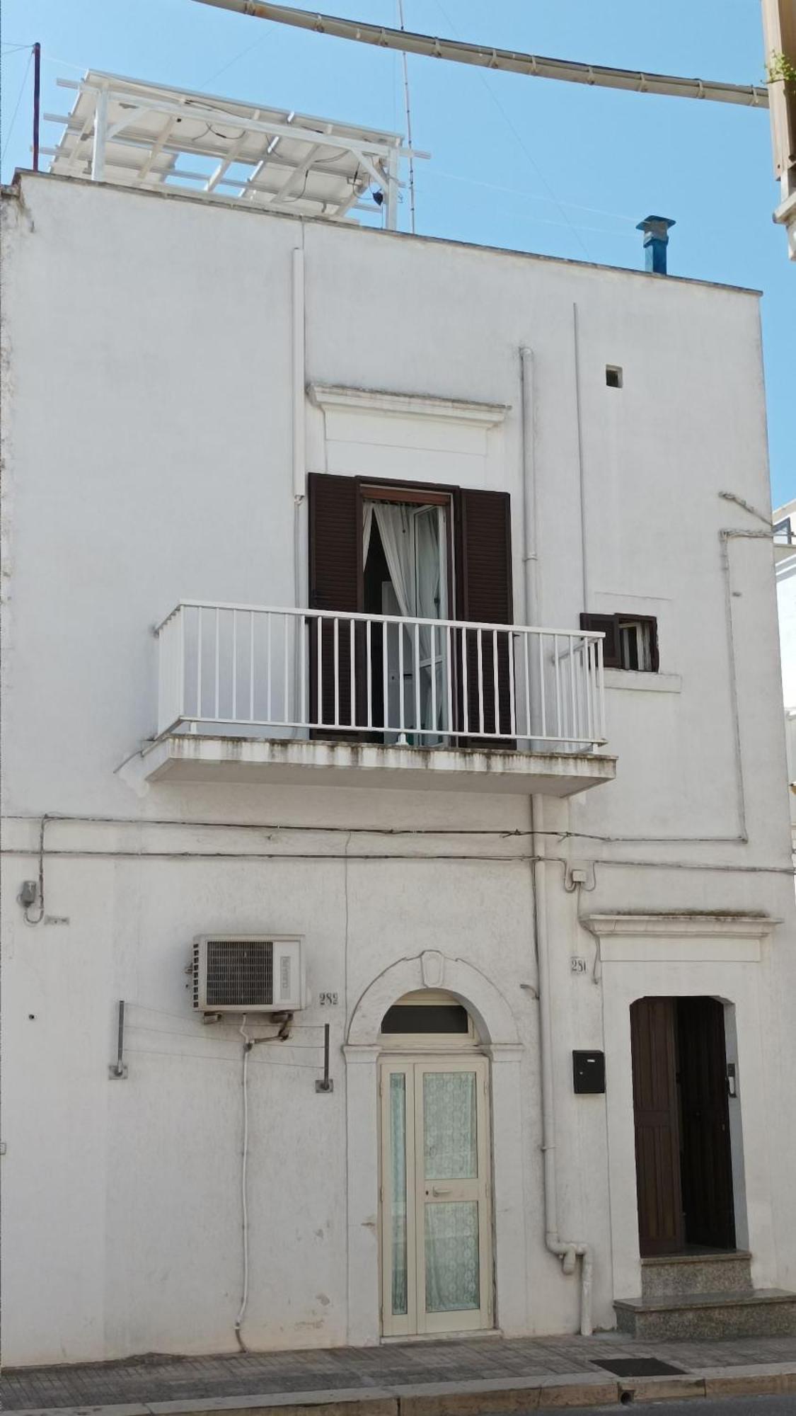 Miniecocasa Ottocentesca In Zona Free-Parking Ed Ecoclimatizzata Villa Ostuni Dış mekan fotoğraf